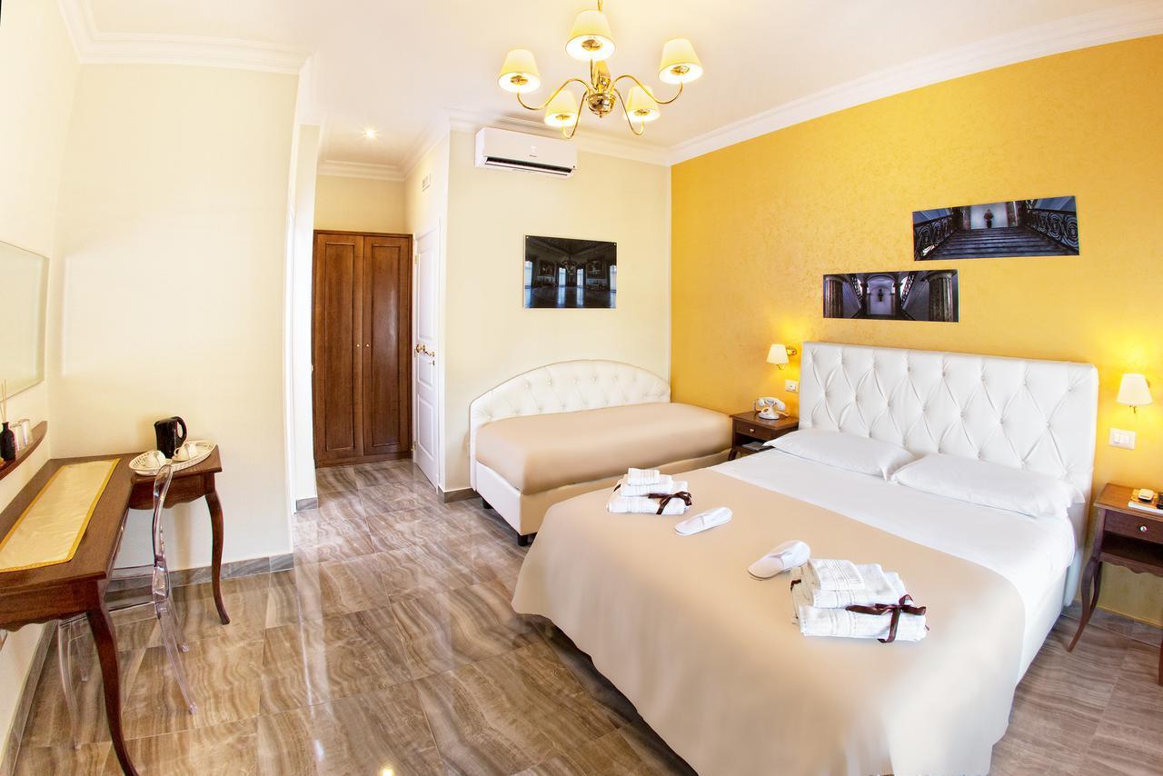 Neapolitantrips Hotel Εξωτερικό φωτογραφία